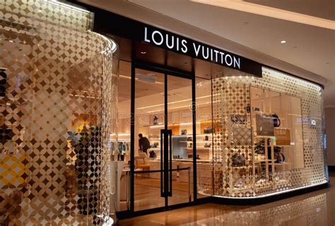 louis vuitton kedai|louis vuitton malaysia.